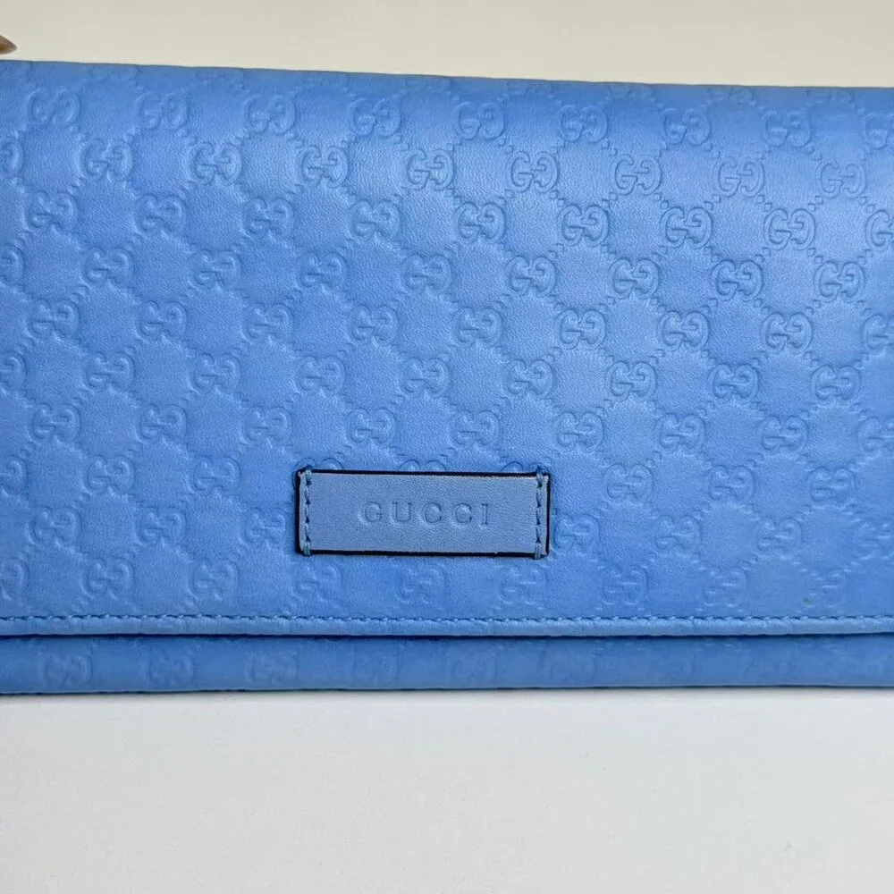 Gucci GG Logo Printed Blue Leather Wallet - Elegant & Versatile Small Leather Go